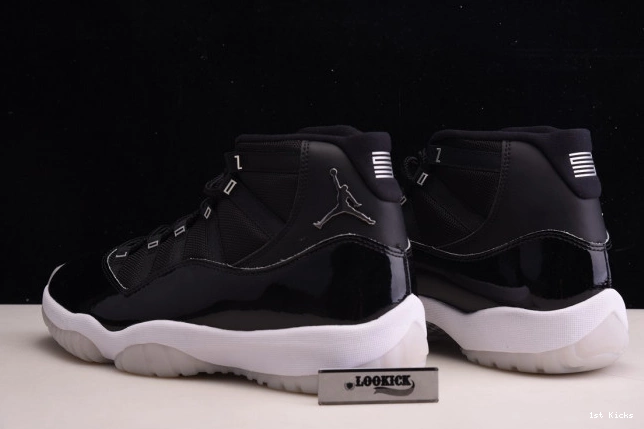 CT8012-011 Air Anniversary 11 Jordan 25th 0822